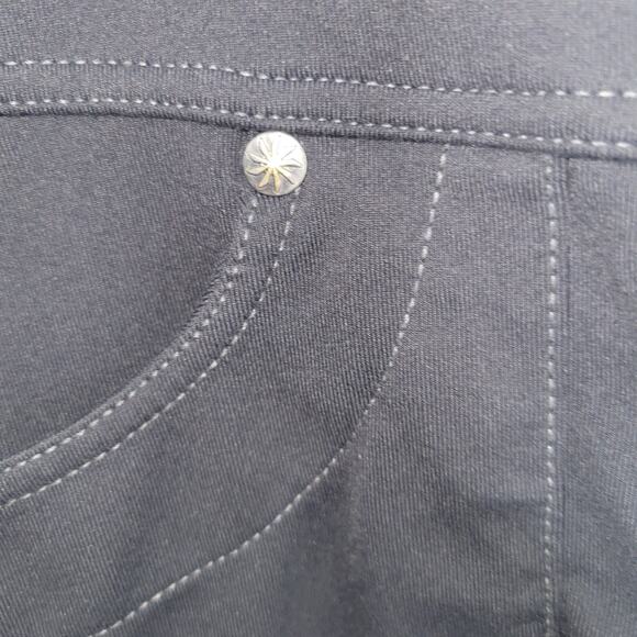 Athleta Womens Shorts Size XL Stretchy Black Drawstring Pull on Gym Walking Zip - Picture 2 of 9